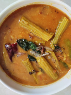 முருங்கைக்காய் சாம்பார் (drumstic sambar) செய்முறை முக்கிய புகைப்படம்