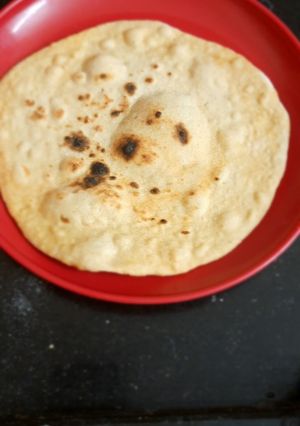 தந்தூரி ரொட்டி(tandoori roti recipe in tamil) செய்முறை முக்கிய புகைப்படம்
