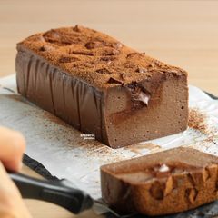 A picture of Chocolate Cheesecake.