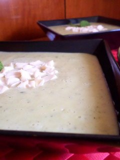 Una foto de Crema de calabacín con toque de hierbabuena
