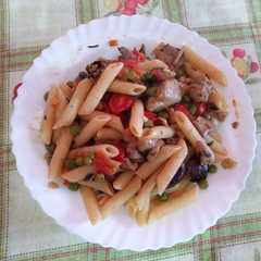 Foto di Pasta salsiccia e funghi
