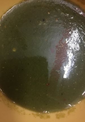 A picture of Coriander chutney.