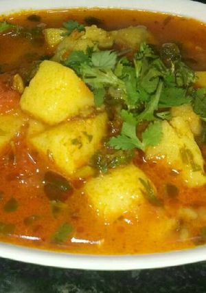 A picture of Tomato jhol.