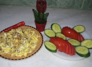 صورة لوصفة بيض مقلي بالبصل🍳