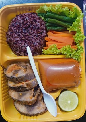 Foto resep Ikan tongkol Asam padeh no oil bekal diet enak