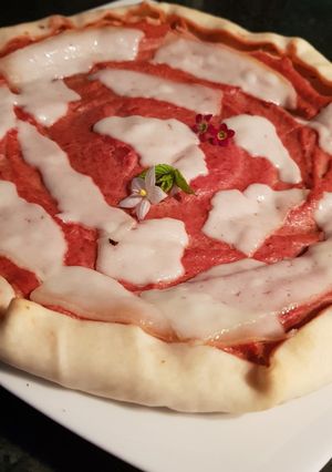 Foto di Torta brisée con barbabietola rossa ricotta e caprino