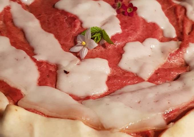 Torta brisée con barbabietola rossa ricotta e caprino
