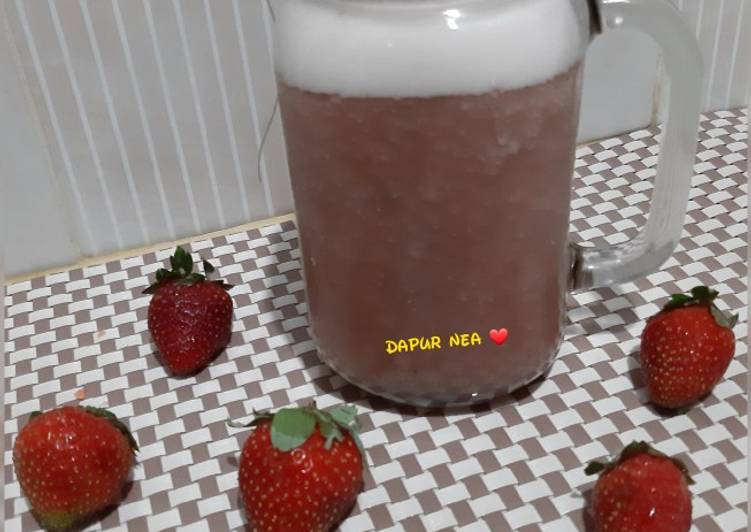 Langkah Mudah untuk Membuat Diet Juice Banana Strawberry Anti Gagal