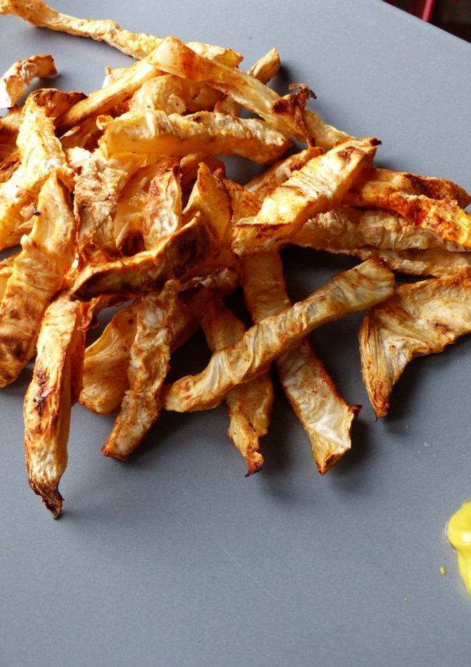 Una foto de Apio al horno estilo patatas fritas