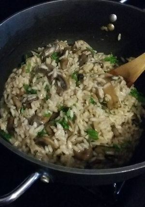 A picture of Mushroom Risotto.