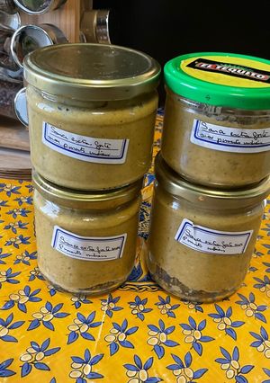 Une photo de Sauce aux piments indiens, tomates, gingembre et coriandre