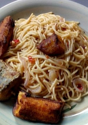 A picture of Onion Rings Stir Fried Spaghetti and Fried Plantain.