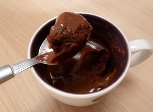 Une photo de Mug cake fondant au chocolat rapide à faire