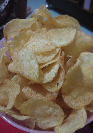 Foto resep 🍟Keripik Kentang🍟#berburucelemekmas#resolusi2019