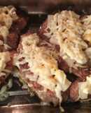Отбивные с ананасом и сыром