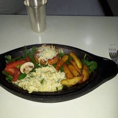 A picture of Vegetable Sizzler.
