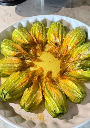Foto di Fiori di Zucchina Ripieni al Tonno