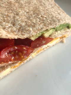 Φωτογραφία της συνταγής Egg avocado tortilla wrap