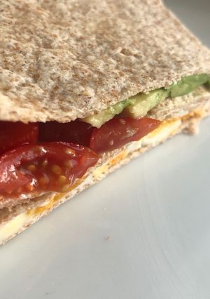 Φωτογραφία της συνταγής Egg avocado tortilla wrap