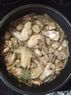 Foto principal de Pollo en salsa de setas
