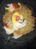 73. Mie instant kuah segar