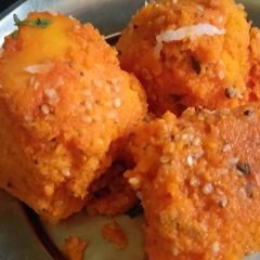 A picture of Fried dhokla.