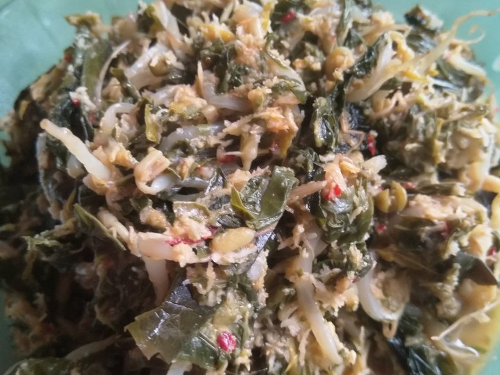 Resep Urap daun singkong,daun pepaya,tauge pedas,,, yang Bikin Ngiler