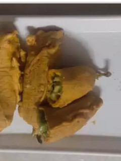 ભરેલા મરચાં ના ભજીયા (Bharela Marcha Bhajiya Recipe In Gujarati) રેસીપી મુખ્ય ફોટો