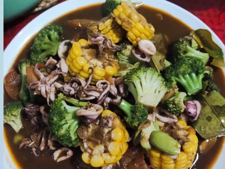 Cara Mudah Membuat Resep Cumi saos tiram dengan jagung dan peteuy endul yang Menggugah Selera Anti Ribet, Uenak Banget