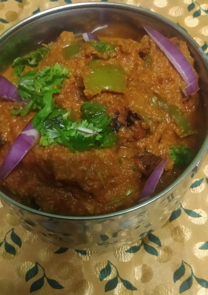 கேப்சிகம் சிக்கன் கிரேவி செய்முறை முக்கிய புகைப்படம்
