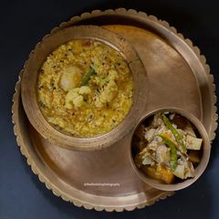 A picture of Moong Dal Khichudi & Sada Labra.
