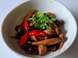 Nấm MỐI đen kho tiêu 🍄