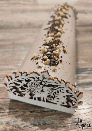Une photo de Bûche peanut cookie