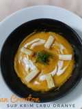 Sup Krim Labu dan Pinggiran Roti Tawar (Crouton)
