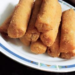 Bread crumbs Roll A picture of Bread crumbs Roll.