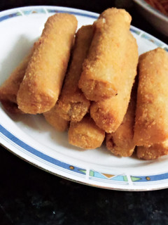 A picture of Bread crumbs Roll.