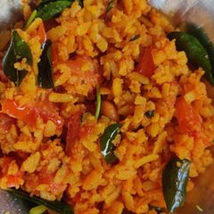 A picture of Bhaji flavour poha.