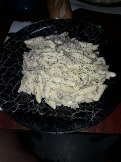Una foto de Macarrones con nata