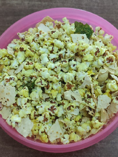 વઘારેલી જુવાર ધાણી (Vaghareli Jowar Dhani Recipe In Gujarati) રેસીપી મુખ્ય ફોટો