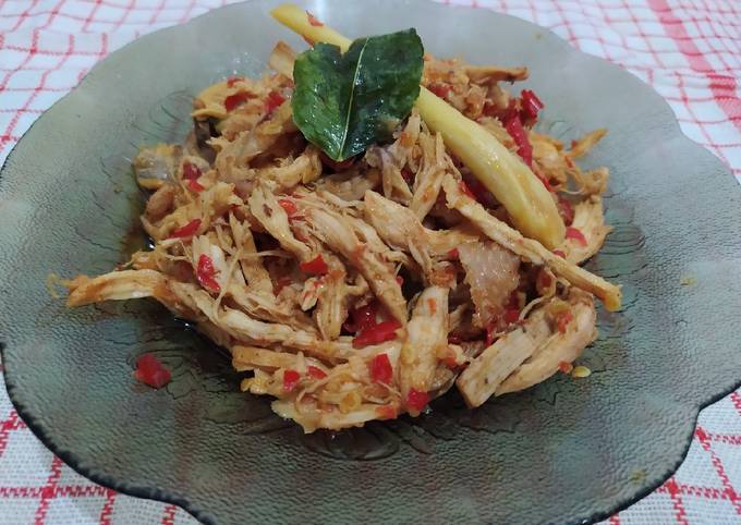 Cara membuat Ayam Suwir Bumbu Bali
