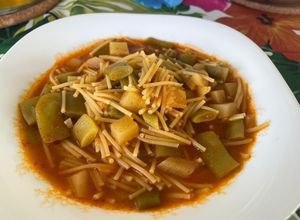 Foto di Speghetti Spezzettati con Taccole, Patate e Finocchietto Secco Selvatico