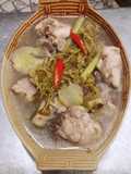 ไก่ต้มยอดมะขามอ่อน