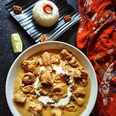 ওয়ালনাট চিকেন রেসিপির প্রধান ছবি
