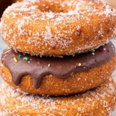 A picture of Donuts (Baked, Not Fried).