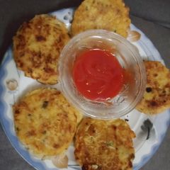 A picture of Aloo aur besan ki.