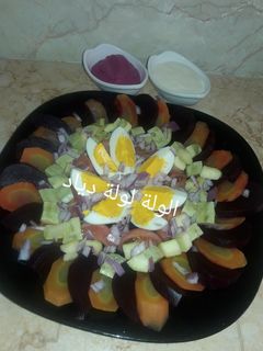 صورة لوصفة سلطة مشكلة