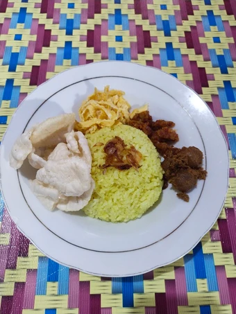 Langkah Gampang Membuat Resep  Nasi kuning sederhana yang Sempurna, Bikin Ketagihan