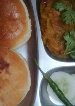 A picture of Pav bhaji.