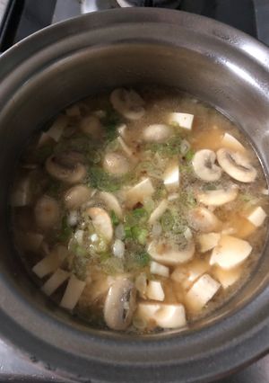 Foto resep Sup miso dengan jamur