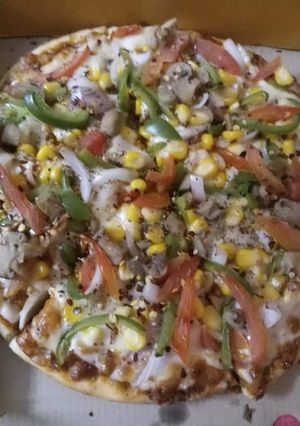 A picture of Kadhai cheese pizza.